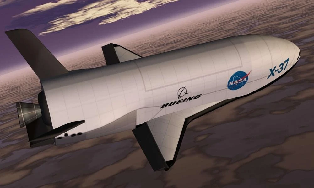Το μυστικό αεροσκάφος των ΗΠΑ X-37B: Κατασκευάστηκε για πόλεμο με τη Ρωσία ή την Κίνα;